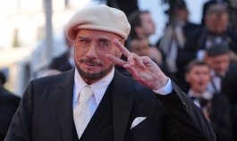 Video viral del nuevo aspecto de John Travolta causa revuelo: “Parece de 20”
