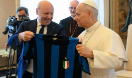 Papa con el Inter Milan