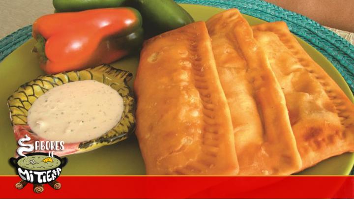 Flauta de pollo con champiñones