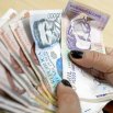 Dinero, plata y billetes