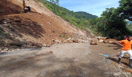 Una emergencia vial se registra en la zona del Catatumbo ante los torrenciales aguaceros.