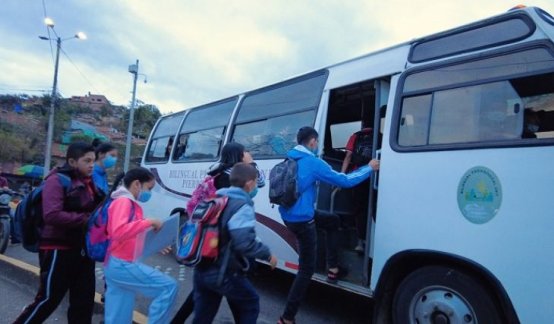En el Concejo de Ocaña avalan la iniciativa del transporte escolar desde el primer día de clases.