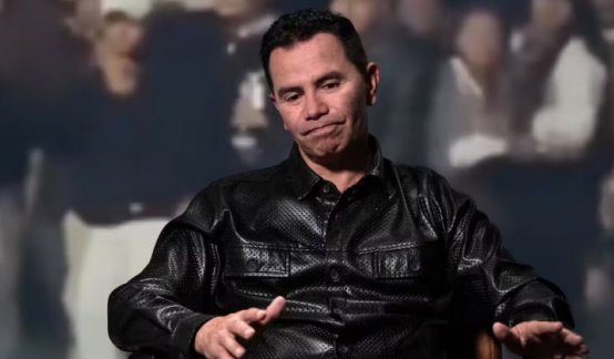 Jhonny Rivera casi va a la cárcel en Dubái durante su luna de miel, ¿qué hizo?