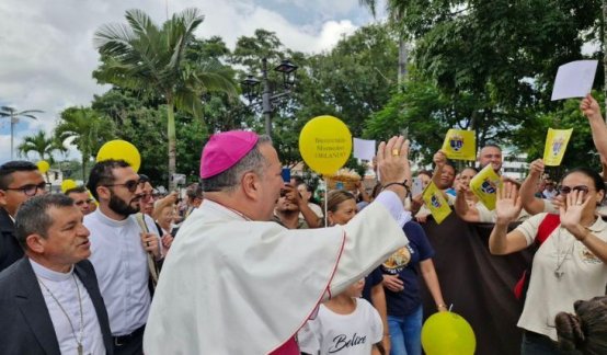 Monseñor Orlando Olave, clama el cese de hostilidades en el Catatumbo.