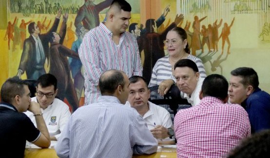 Concejales de cúcuta en plena acción./Foto Carlos Ramírez
