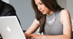 Google ha hecho de la educación en línea y para todos una prioridad. / Foto: Colprensa