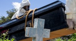 Reportes extraoficiales apuntan a un promedio de más de 10 fallecidos por día desde el inicio de 2021. Las cifras oficiales ofrecidas por las autoridades venezolanas, distan mucho de reflejar esta realidad. / Foto:  Cortesía Rafael Urdaneta