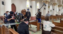 En la iglesia de Toledo también se grabaron algunas escenas de  ‘Antes de morir’. El equipo es dirigido por Yosman Serrano. / Foto cortesía Andrés Flechas.