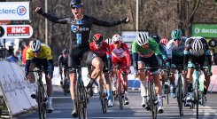 Bol ganó la segunda etapa de la París-Niza 2021./Foto: AFP