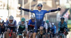En un falso llano en subida, el irlandés fue superior a sus rivales tras 166 kilómetros. / Foto: AFP