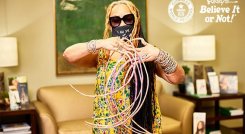 Las uñas mas largas 