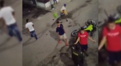 Así agredieron a la Policía.