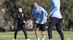Diego Godín defensa de la selección uruguaya de fútbol