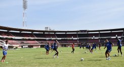 Plantel del Cúcuta Deportivo dirigido por David Suárez. 