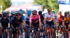 Egan Bernal se mantiene líder al término de la etapa 12 del Giro de Italia. 