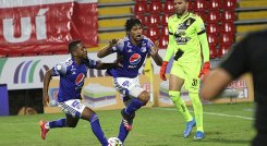 Millonarios y Deportes Tolima igualaron en la final de ida del fútbol colombiano. 