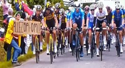 Detenida la espectadora del Tour de Francia que provocó caída múltiple ./Foto: tomada de internet
