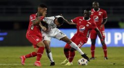 Paranaense derrota 1-0 al América 1-0 en Colombia y asoma en cuartos de Sudamericana./Foto: AFP