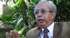 Alfredo Beltrán Sierra fue presidente de la Corte Constitucional y actualmente ejerce la docencia