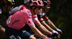 Rigoberto Urán continúa en la segunda posición del Tour de Francia. 