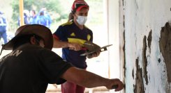 El trabajo fue desarrollado por integrantes del  Voluntariado Construimos Futuro, de la Unión Vial Río Pamplonita, y se trató de la sexta jornada organizada por trabajadores de la empresa encargada de la vía 4G Pamplona–Cúcuta. / Foto: Cortesía