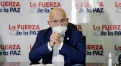 Roy Barreras inscribió ante la Registradora Nacional, su candidatura por firmas con su movimiento La Fuerza de la Paz.