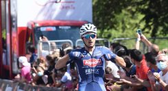 El ciclista belga Edward Planckaert del equipo Alpecin-Fénix se adjudicó la primera etapa de la Vuelta a Burgos  2021