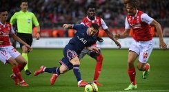 El argentino Lionel Messi hizo su estreno hoy con el París Saint Germain.