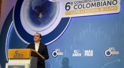 Óscar Iván Zuluaga oficializó su candidatura presidencial