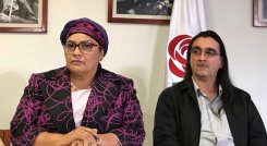 Victoria Sandino, senadora por el partido Comunes, junto a Jairo Quintero. / Foto: Colprensa
