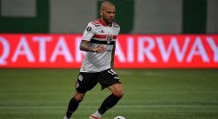 Dani Alves, jugador más ganador en la historia del fútbol mundial.