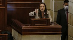 “No fui yo la que se robó la plata. Me dicen que mi responsabilidad política es la de renunciar, mi deber era denunciar el hecho de corrupción ante la Fiscalía, la Procuraduría y la Contraloría”, dijo la ministra de las TIC. / Foto: Colprensa