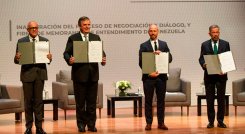 Comienza diálogo de oposición y oficialismo venezolano