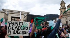 Feministas se unen para pedir a la corte la despenalización total del aborto