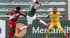 Bolivia sorprendió a Perú en La Paz y lo derrotó 1-0.