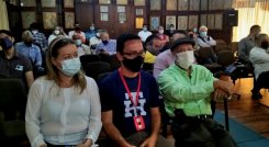 Reunión de personalidades en San Cristóbal