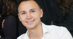 El chat que habría escrito Mauricio Leal y que empleada pone en duda