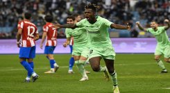 El Athletic de Bilbao, vigente campeón, remontó para ganar 2-1 al Atlético de Madrid