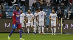 Real Madrid superó al FC Barcelona en las semifinales de la Supercopa de España. 