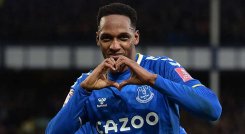 Yerry Mina venía con buen ritmo jugando con  el Everton, pero de nuevo las lesiones lo traicionan. 