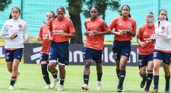 La selección Sub-17 femenina de Colombia confía tener un buen estreno  en el Suramericano de Uruguay.