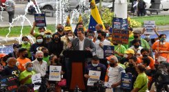 Oposición venezolana pide elecciones presidenciales 