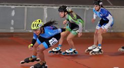 Keily Daniela Delgado patinaora cucuteña en escena en Gijón, España.