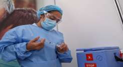 Hasta el 24 de junio fortalecerá la capacitación de las vacunadoras. / Foto: Colprensa/La Opinión