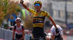 Koen Bouwman, ganador de la séptima etapa del Giro de Italia 2022. AFP
