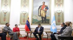 Venezuela venderá acciones de empresas estatales