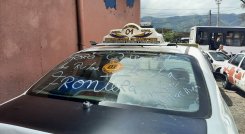 Transportistas del Táchira que viajan a la frontera amenazan con Hora Cero. / Foto: Anggy Polanco /La Opinión 