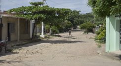 Muchas vías están en mal estado, de Infraestructura recibieron una visita hace unos meses, pero la intervención no se ve. / Foto: Pablo Castillo/La Opinión  