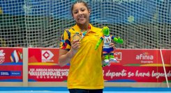 Daira Lamadrid, gimnasta cucuteña, ganó dos medallas en los Juegos Bolivarianos. Foto: Cortesía