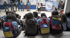 ¿Sancionar o prevenir? La judicialización del bullying en Venezuela./Foto: AFP